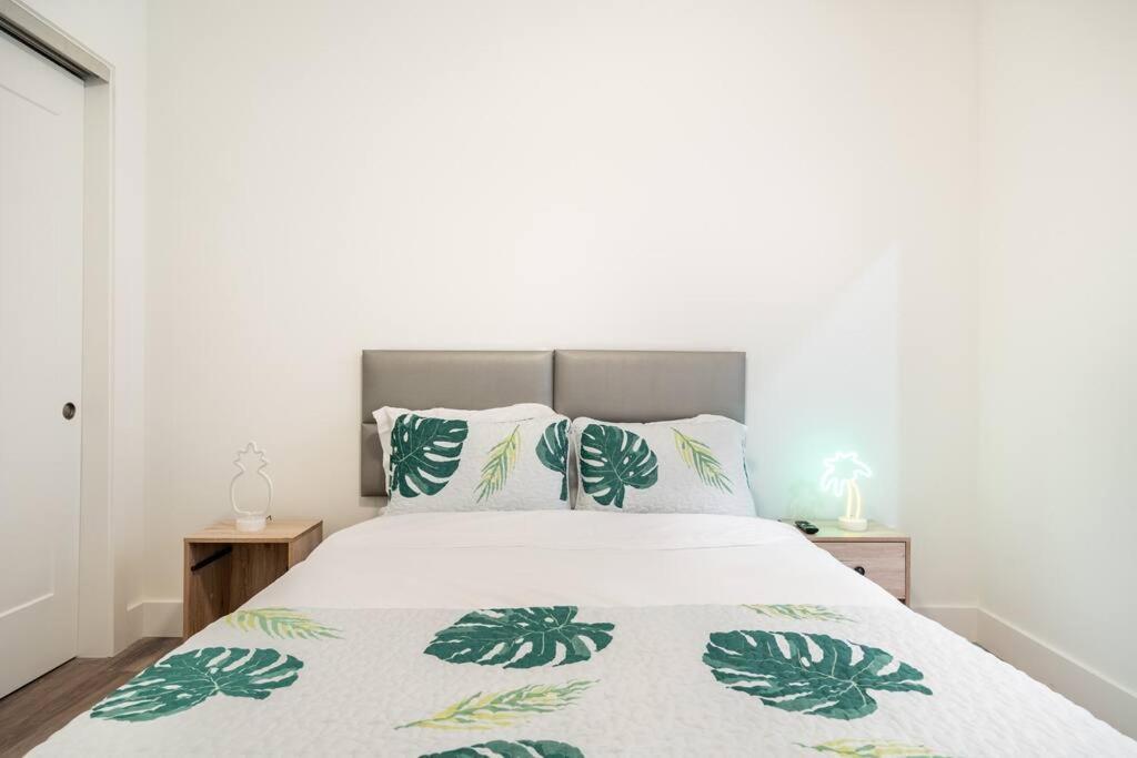 Waterside Retreat: Modern 2br, Mins To & Appartamento *